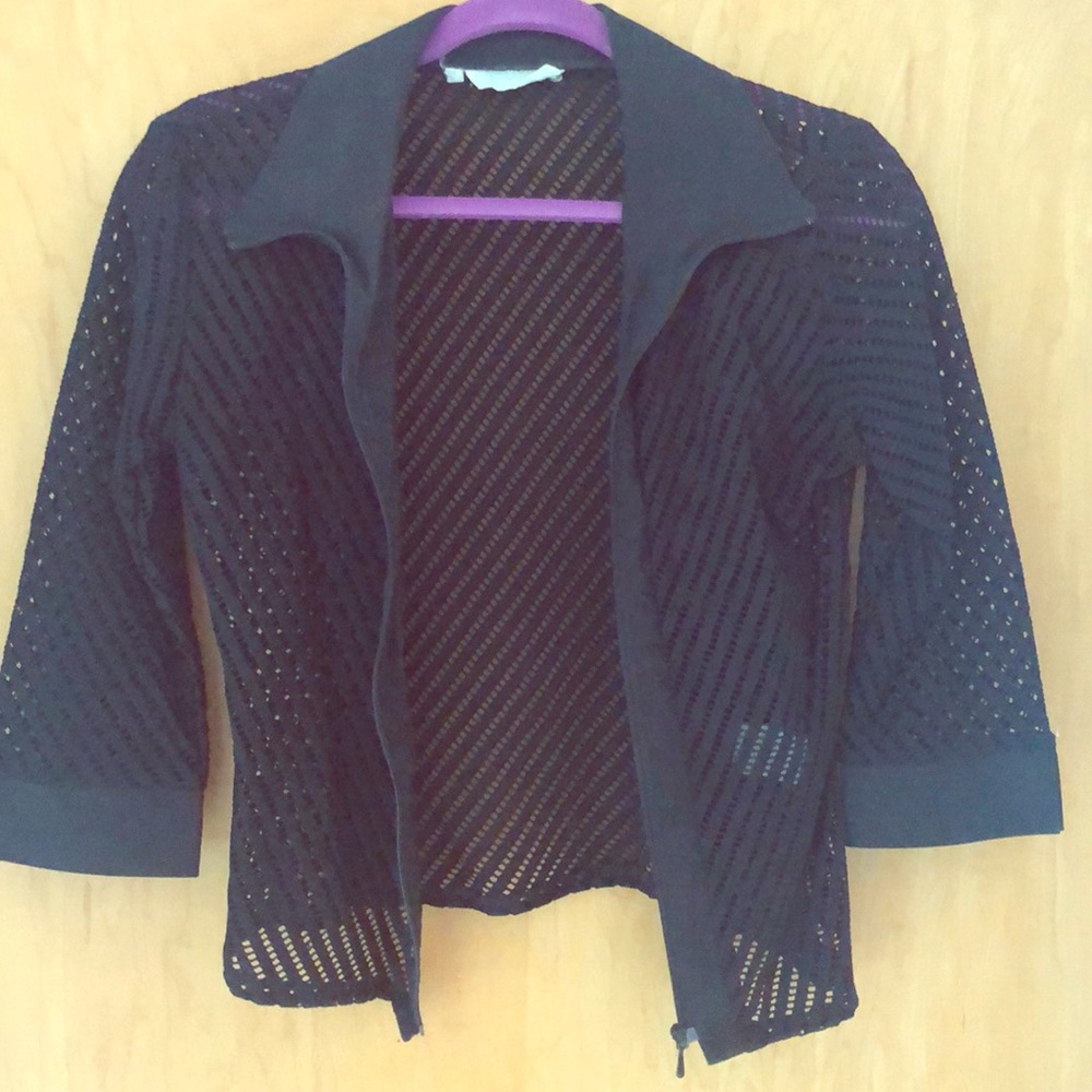 Black mid sleeve jacket